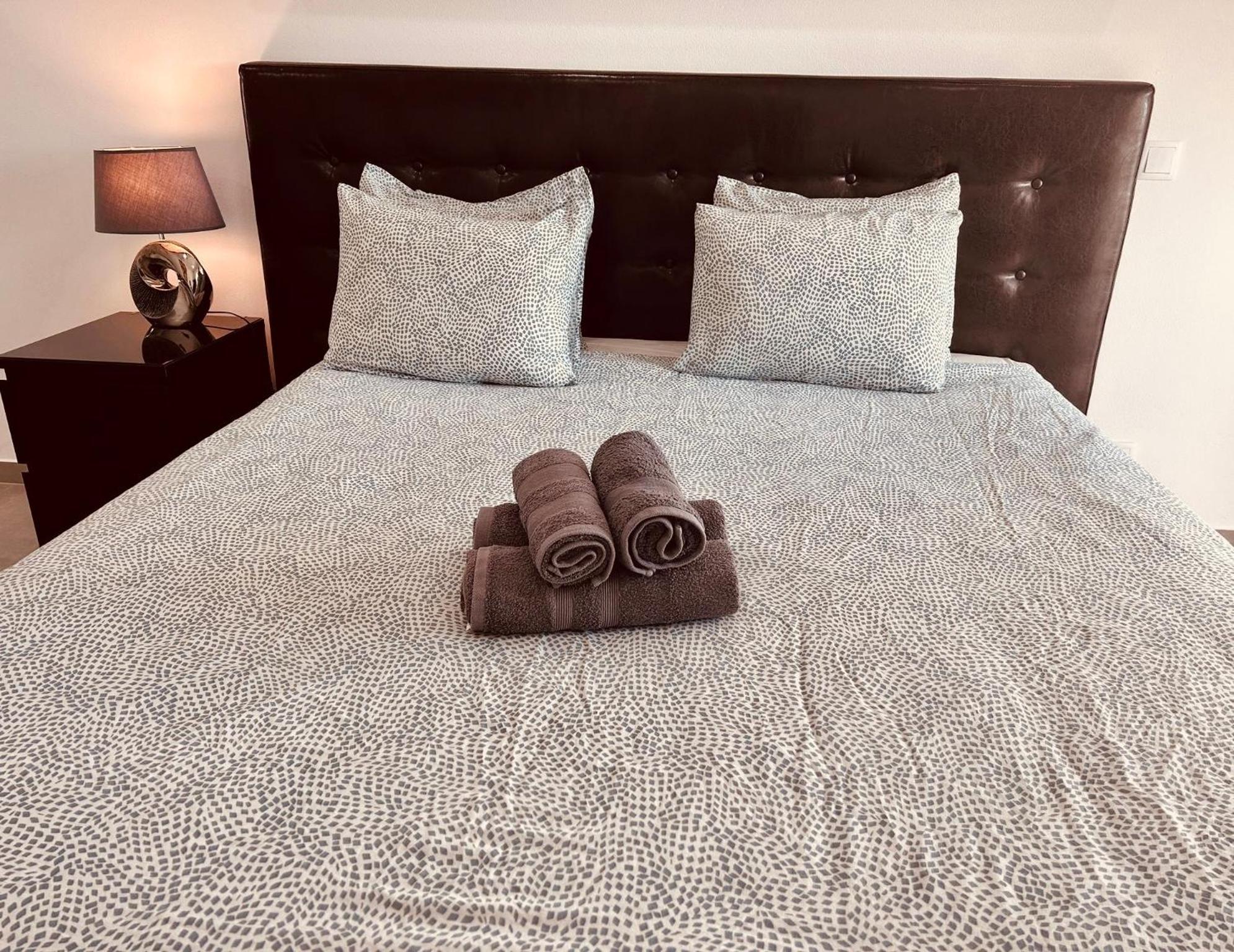 Central Lagos Apt With Marina Views Near Beaches المظهر الخارجي الصورة