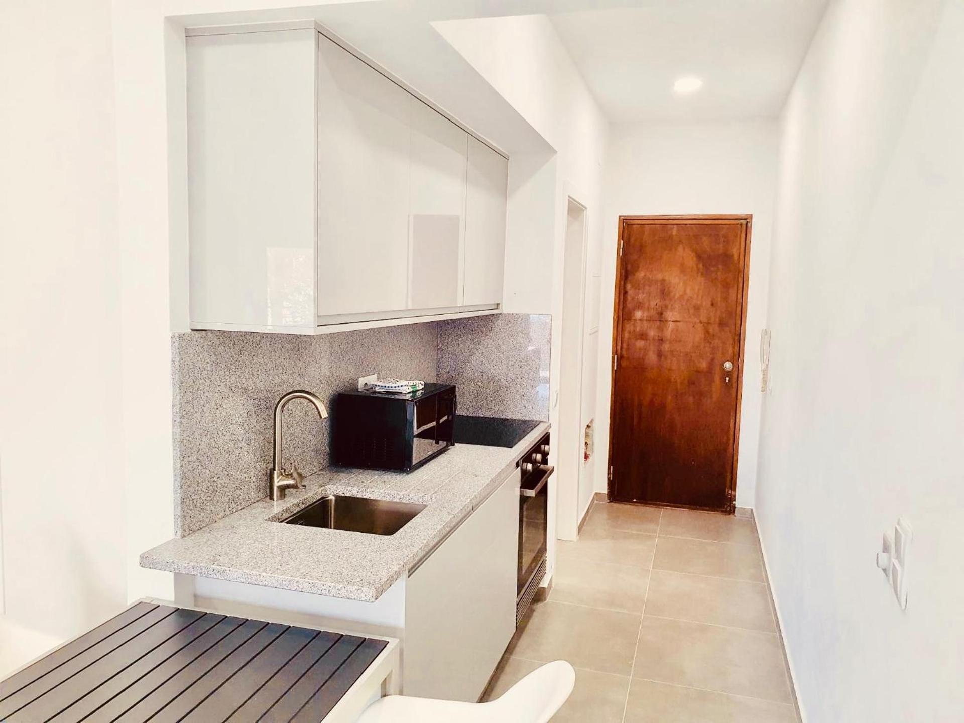 Central Lagos Apt With Marina Views Near Beaches المظهر الخارجي الصورة